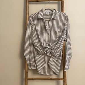 Old Navy Linen Boyfriend Shirt Black and White Stripe